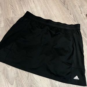 Adidas golf skirt